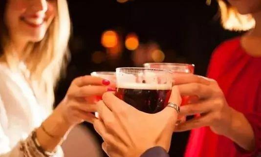 成人喝酒危害视频讲解,健康警示与生活启示